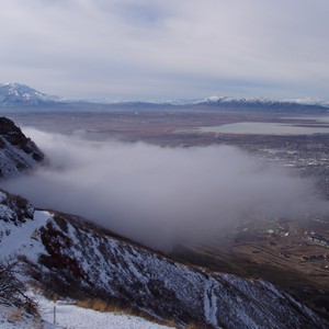  ضباب فوق المنحدر