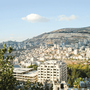 استمرار الأجواء الحارّة نهار الأربعاء وانخفاض تدريجي على الحرارة اعتباراً من ساعات المساء