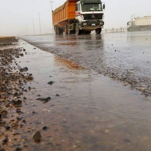 تحسُن فُرص أمطار "الروايح" على الجبال شرقاً والمناطق الوسطى.. وتنبيه من الأتربة المثارة