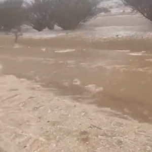 بالفيديو | أنهار من البَرَد شرق الطائف وأخرى شمال مكة  .. بداية قوية للحالة الماطرة