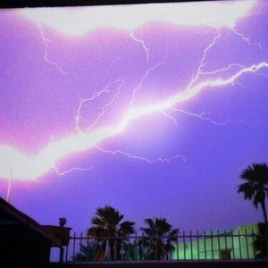 تعليق الإختبارات ليوم غدٍ الإثنين في المناطق السعودية التالية