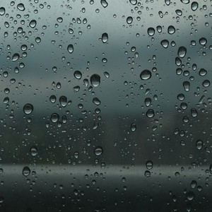 الأردن - 7:00 صباحاً | سحب ممطرة تؤثر الآن على أجزاء من محافظة إربد وأجزاء من جرش وعجلون وامتداداً حتى السلط