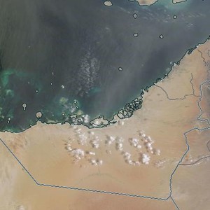 الإثنين..طقس حار ومغبر أحياناً وفرصة للضباب ليلاً في بعض المناطق