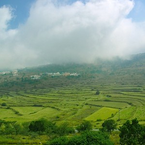 تراجع حدة الأمطار الرعدية على مرتفعات عسير وجازان خلال الأيام القليلة القادمة !