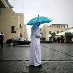 الإثنين:انخفاض كبير على درجات الحرارة وفرصة لزخات رعدية من المطر 