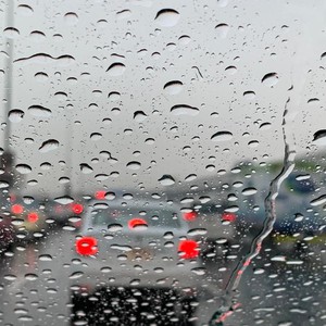 هل تهطل الأمطار بعد قليل في العاصمة عمان؟