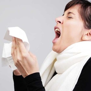 عندما تصل مستويات الحساسية الربيعية ذروتها ابق في المنزل