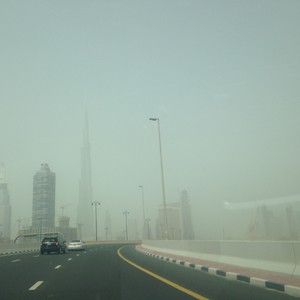 الإمارات.. حالة من عدم الاستقرار الجوي تؤثر على المناطق الداخلية