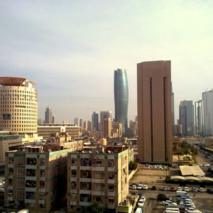 النشرة الأسبوعية للكويت | طقس شديد الحرارة ورياح نشطة مثيرة للغبار في بعض الايام