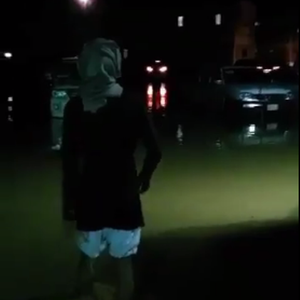 شاهد كيف داهمت الأمطار البيوت في حفر الباطن 