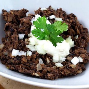 الفاصوليا السوداء.. طرق مبتكرة لاستخدامها في وجباتك!