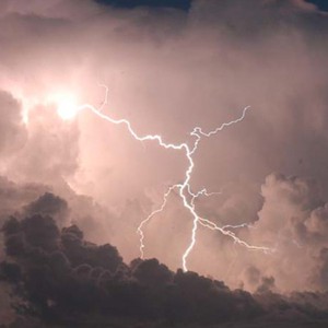 تعليق الدراسة في حائل الثلاثاء بسبب الأحوال الجوية المتوقعة