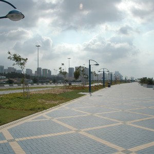 الأحد: طقس غير مستقر وفرصة لهُطول زخات متفرقة من المطر في بعض المناطق