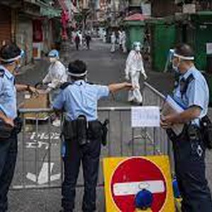 الصين تفرض اجراءات صارمة في محاولة لاحتواء أكبر تفشي لفيروس كورونا منذ شهور