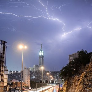 الأرصاد: حج هذا العام حرارة لاهبة وأمطار رعدية محتملة!