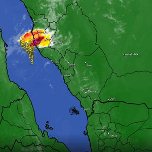 تحديث 1:10م | سُحب رعدية في سماء جدة والأمطار متوقعة بعد قليل