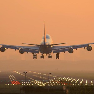 الرياض | أكثر من 12 طائرة أعجزتها العاصفة الرملية عن الهبوط