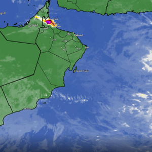 عٌمان - تحديث 7:50صباحاً | استمرار تأثير السحب الماطرة على العديد من مناطق السلطنة خلال الساعات القادمة