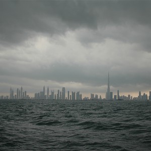 الخميس..انخفاض واضح على الحرارة ورياح نشطة مع فرصة للأمطار الرعدية 