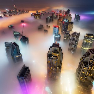 الإمارات | المركز الوطني للأرصاد ينبه من استمرار تشكل الضباب والضباب الكثيف على أجزاء من الدولة خلال الأيام القادمة