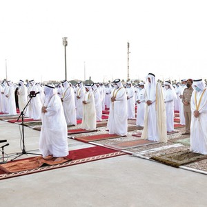 السعودية | الشؤون الإسلامية توقف إقامة صلاة العيد في المصليات المفتوحة هذا العام نظرًا للتقلبات الجوية التي تشهدها مناطق المملكة