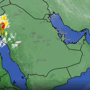 تحديث 10:10م | بداية تساقط الأمطار وزخات البرد على أجزاء من تبوك .. شاهد الفيديو