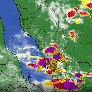 جازان - 6:20م | اشتداد اضافي على السحب الرعدية وأمطار أكثر غزارة وشمولية الساعات القادمة