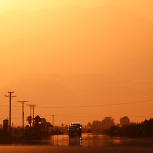 عاجل | مدينة الجهراء في الكويت تسجل أعلى حرارة على وجه الأرض بواقع 51 درجة مئوية في الظل!