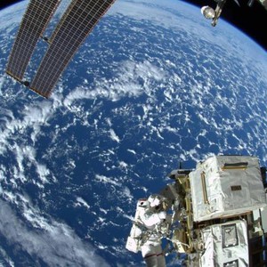 اصطدام نيزك صغير يتسبب بتسرب للهواء في محطة الفضاء الدولية