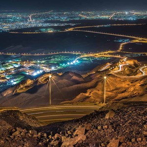 الإمارات | طقس مستقر وحار ورياح نشطة قد تثير الغبار في بعض المناطق الثلاثاء والأربعاء