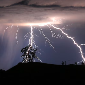 سوريا | العاصفة إلياس تهدد اللاذقية بأمطار عالية الغزارة وسيول محتملة الساعات القادمة