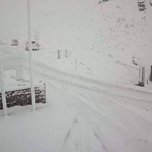 بالصور.. الثلوج تغطي جبال الألب في تموز/ يوليو على ارتفاعات متدنية  