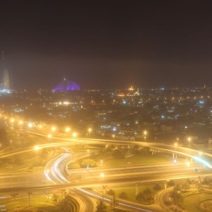 ليلة الثلاثاء/الأربعاء: أجواء رطبة ومُستقرّة وفُرصة محدودة لتشكل ضباب خفيف