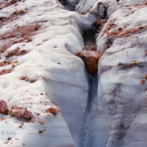 نهر فورني الجليدي مهدد بالذوبان نهاية القرن الحالي