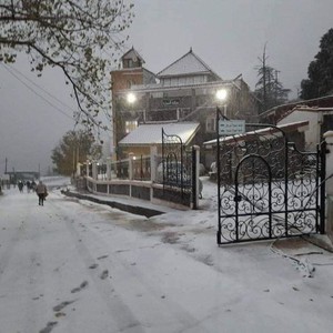 مرفقة بالأمطار والثلوج .. كتل هوائية قطبية شديدة البرودة تندفع نحو عدد من الدول العربية هذا الأسبوع