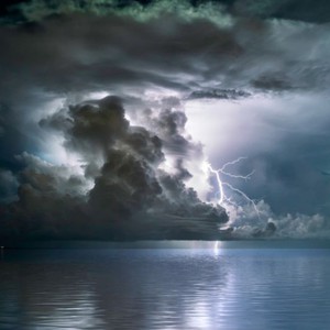 هام | الأرصاد العمانية تصدر التنبيه رقم 3 حول أمطار غزيرة وسيول محتملة خلال عيد الأضحى المبارك