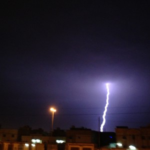 اعتباراً من مساء السبت: أمطار رعدية مُحتملة "بإذن الله" في عدد كبير من مناطق السعودية..تعرّف عليها