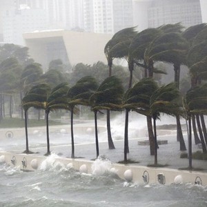 الأردن | وزارة الأشغال تعلن حالة الطوارئ للتعامل مع الحالة الجوية المتوقعة