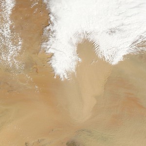 ناسا ترصد عاصفة رملية جدارية فوق أراضي المملكة