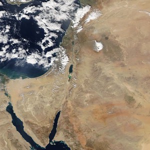 الثلاثاء.. طقس مستقر ومائل للبرودة نهاراً وبارد ليلاً