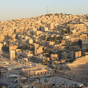 رياح شرقية وأجواء باردة بشكل لافت متوقعة نهاية الأسبوع