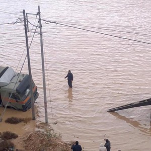 وفاتان بصعقة كهربائية بعد مداهمة المياه لمنزلهما في عمّان