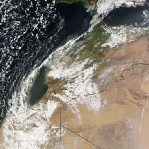طقس العرب يوم الإثنين : أمطار في المملكة المغربية و جنوب غرب الجزيرة العربية 