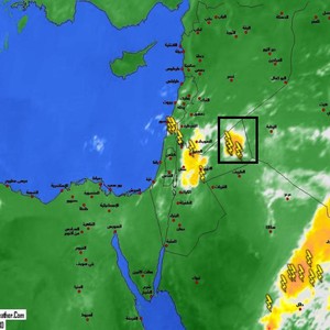 أمطار رعدية تضرب الرويشد 
