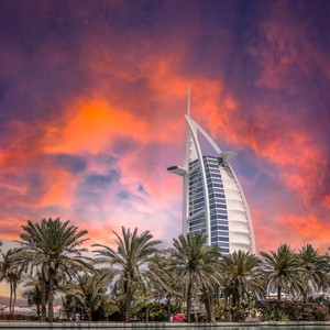 الإمارات | نهاية أسبوع مستقرة جوياً في مدن الدولة وفرص الضباب مستمرة