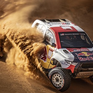 رالي داكار 2023 | ميناء الملك فهد يبدأ باستقبال مركبات المشاركين