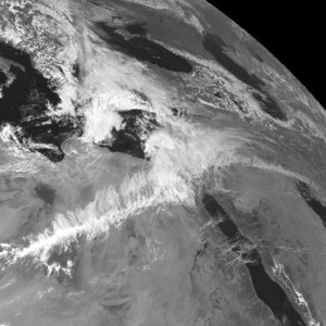 مُنخفض جوي خماسيني عميق يجلب الاضطرابات الجوّية للمنطقة لاحقاً هذا الأسبوع