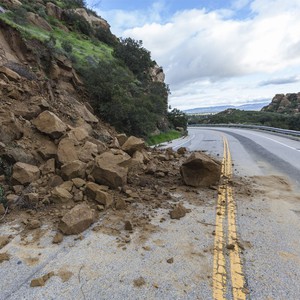 Ongoing updates: Road closures and school closures in southern regions of the Kingdom.
