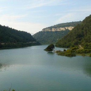 أمطار ليلة الثلاثاء في ريف اللاذقية تُعادل مجموع موسم كامل لمدينة أردنية!