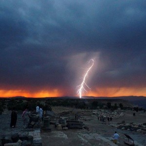 الأمطار تعود مع عصر الجمعة